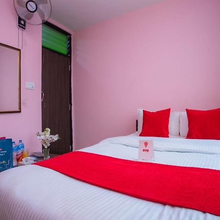Oyo 142 Co International Guest House 加德满都 外观 照片