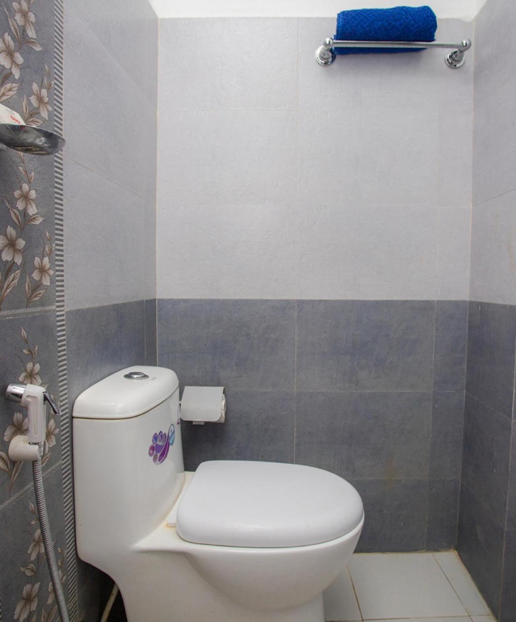 Oyo 142 Co International Guest House 加德满都 外观 照片